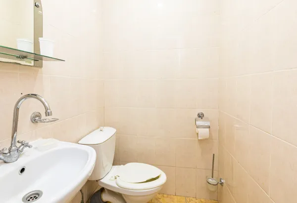 Номер 1-местный 1-комнатный 2 категории в 3 корпусе санатория «им.Димитрова» в г. Кисловодске - фотография