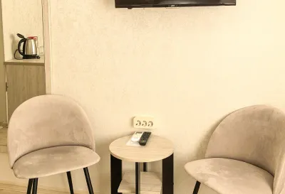 Номер «Комфорт» 2-местный 1-комнатный 1 категории в 4 корпусе санатория «им.Димитрова» в г. Кисловодске - фотография